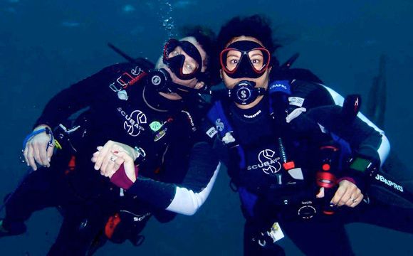 Margo Peyton scuba